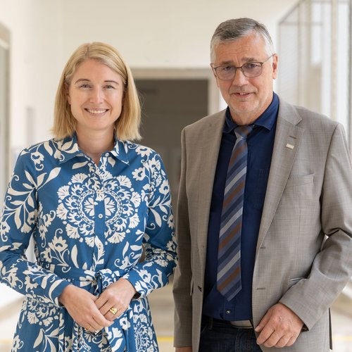 LH-Stv. Christine Haberlander und Bildungsdirektor Alfred Klampfer